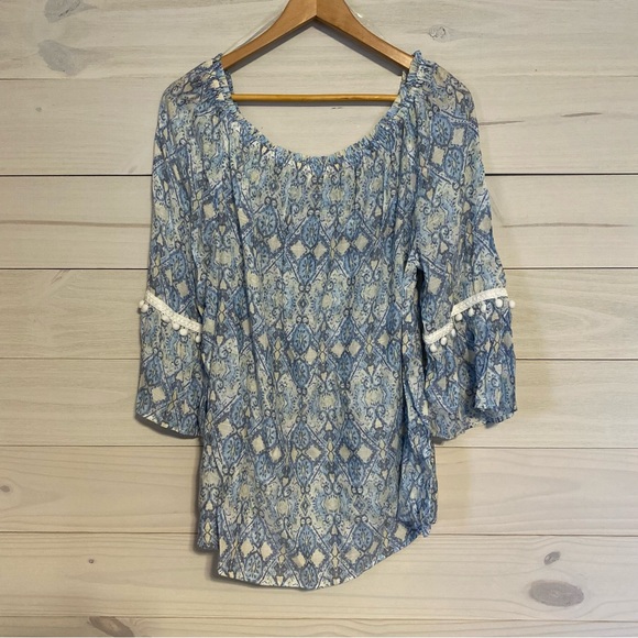 I.N. STUDIO plus size flowy blouse sz 1X - Picture 4 of 5